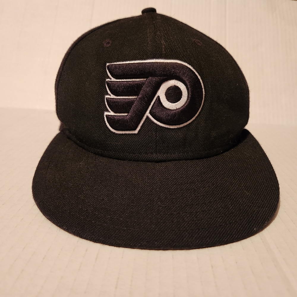 Philadelphia Flyers Black and White 59fifty NewEra Hat